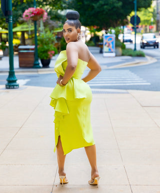 Asymmetric Exquisite one-shoulder design dress