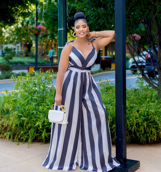 JAZZ BLACK WHITE JUMPSUIT