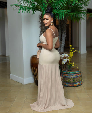 PEARL KNIT CHIFFON PLEATED MAXI DRESS