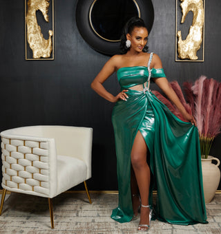 HIGH END PORTIA GOWN