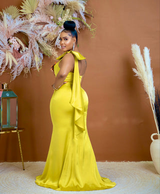 Pernia Bow Gown