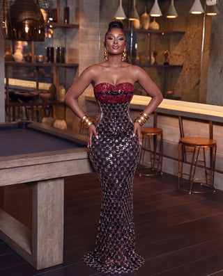 ELNESE CRYSTAL LIPS GOWN
