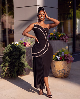 Élan Asymmetrical Bandage Dress.