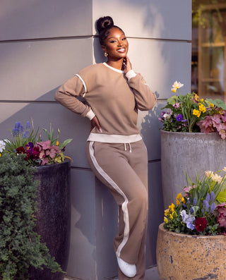Contrast trim piping sweater set