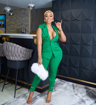GREEN CHIC IN THE CITY SILVER ACCENT VEST PANTS SET