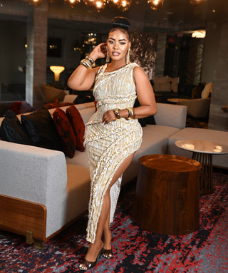 Golden elegance with a daring twist