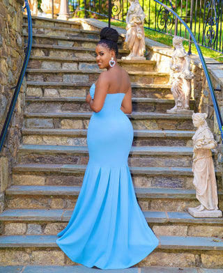 Eleazar Blue gown