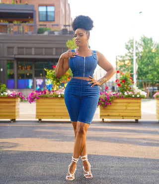 SINTRA  DENIM CROP TOP DENIM SHORT SET